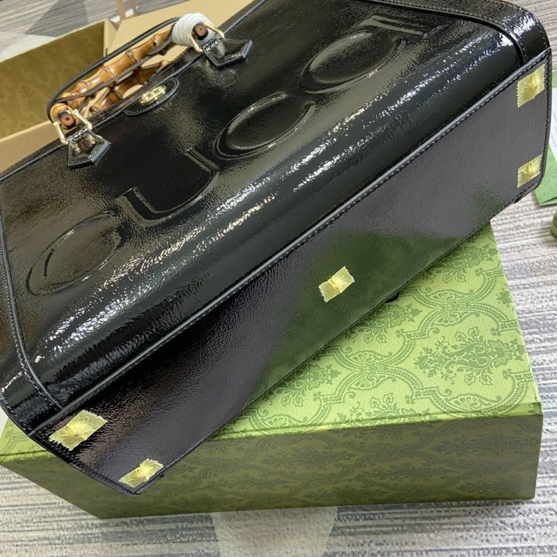 Gvc*1 top handle bags 4036c-3135