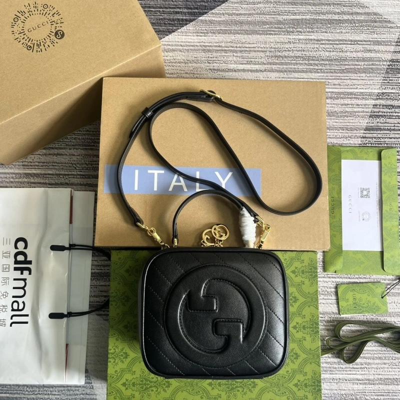 Gvc*1 top handle bags 4036c-3240