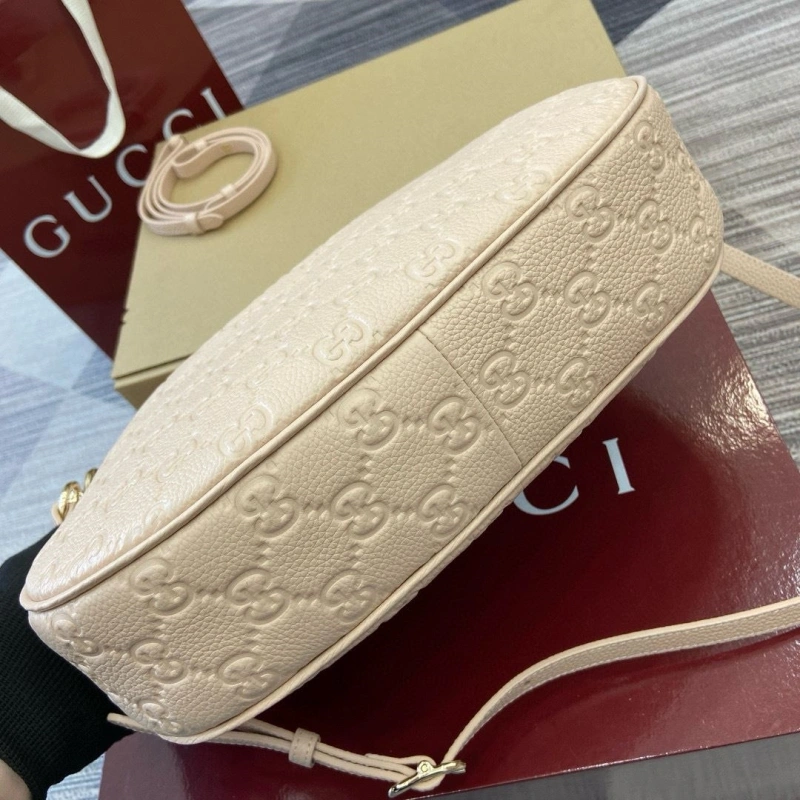 Gvc*1 top handle bags 4036c-3250