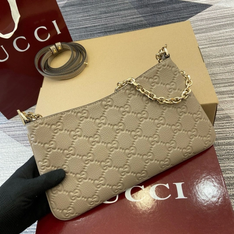 Gvc*1 top handle bags 4036c-3252
