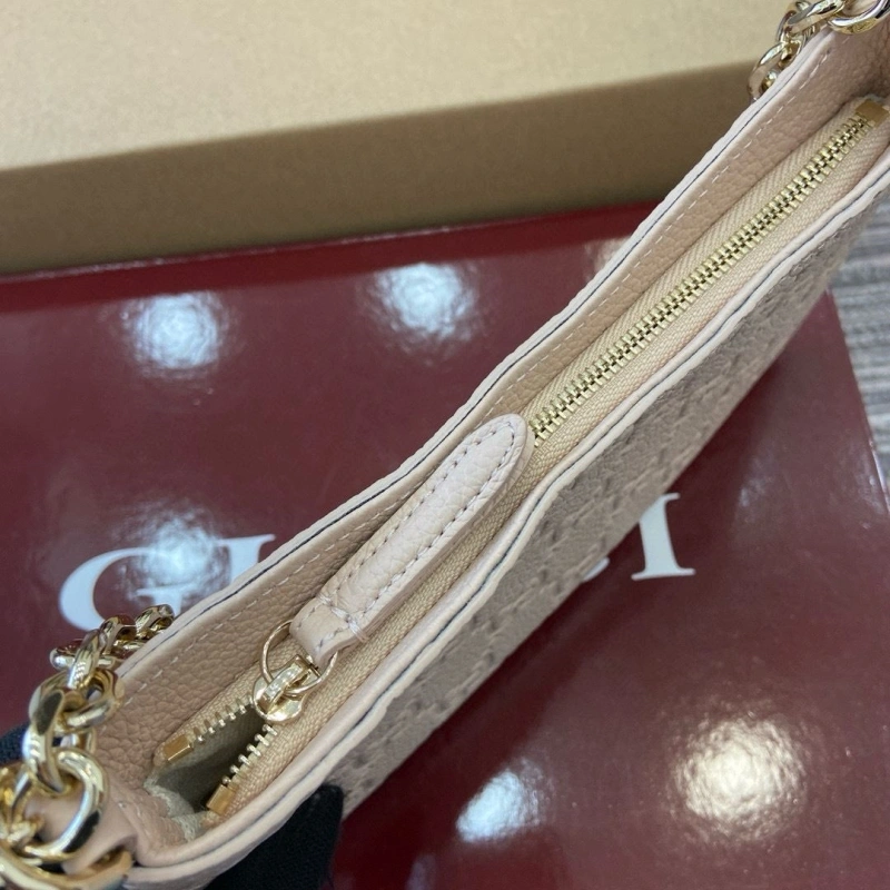 Gvc*1 top handle bags 4036c-3255