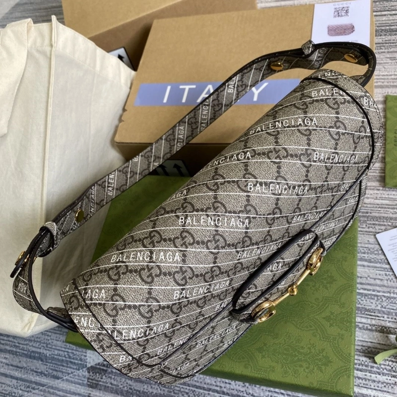 Gvc*1 top handle bags 4036c-3302