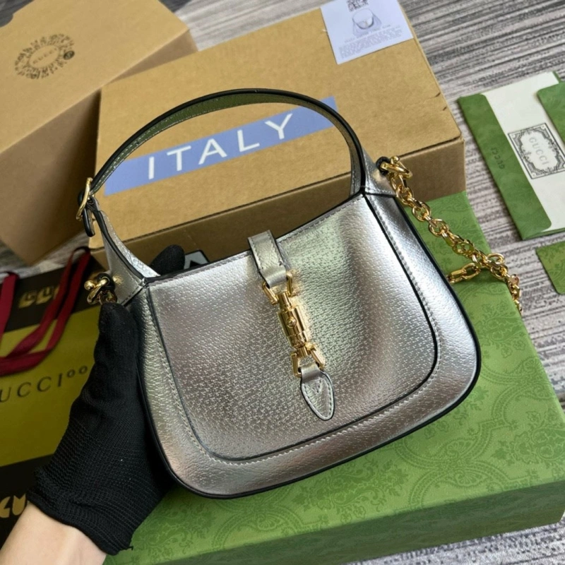 Gvc*1 top handle bags 4036c-3585