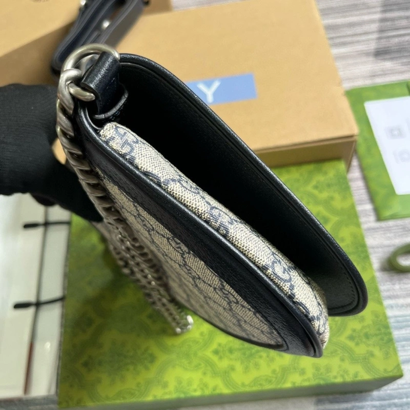 Gvc*1 top handle bags 4036c-3590