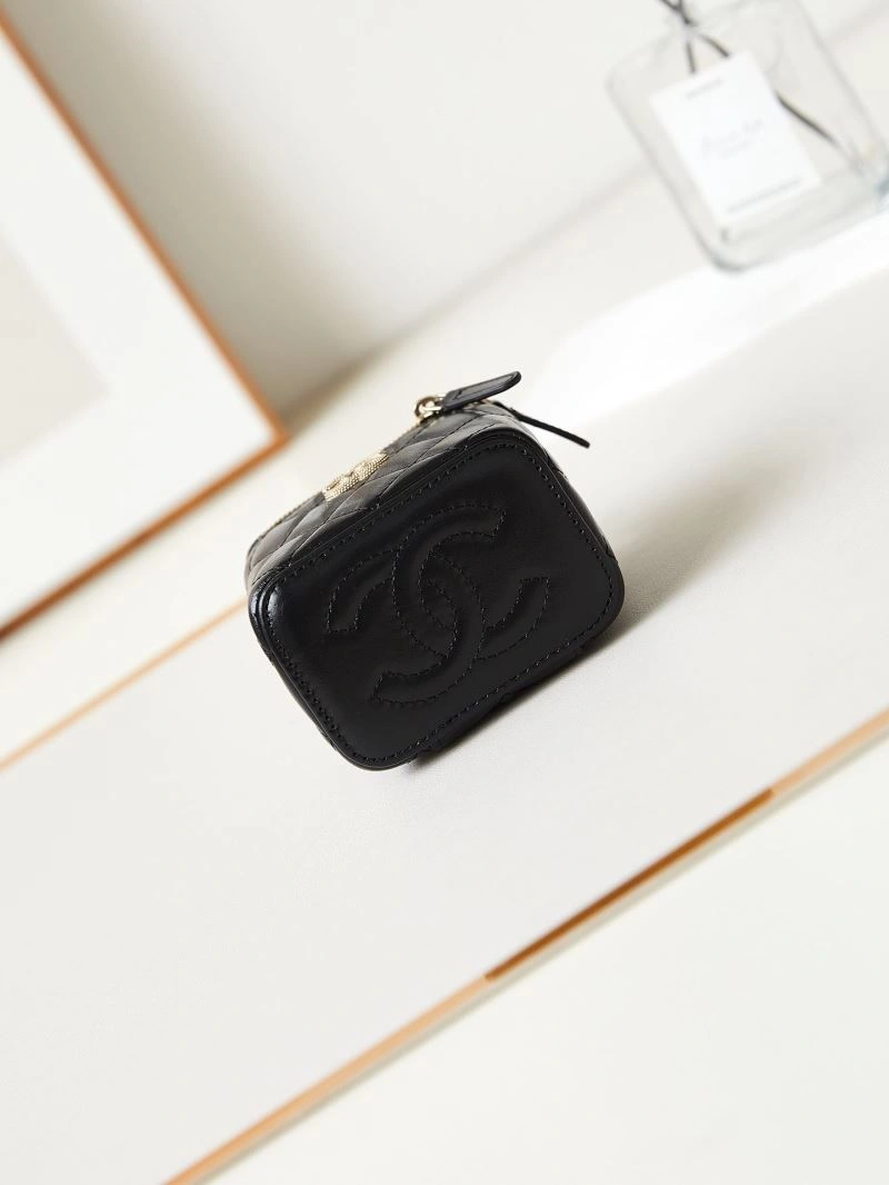 Ch**el cosmetic bags 4046g-0041