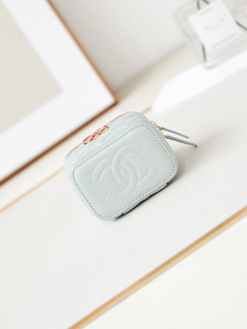 Ch**el cosmetic bags 4046g-0049