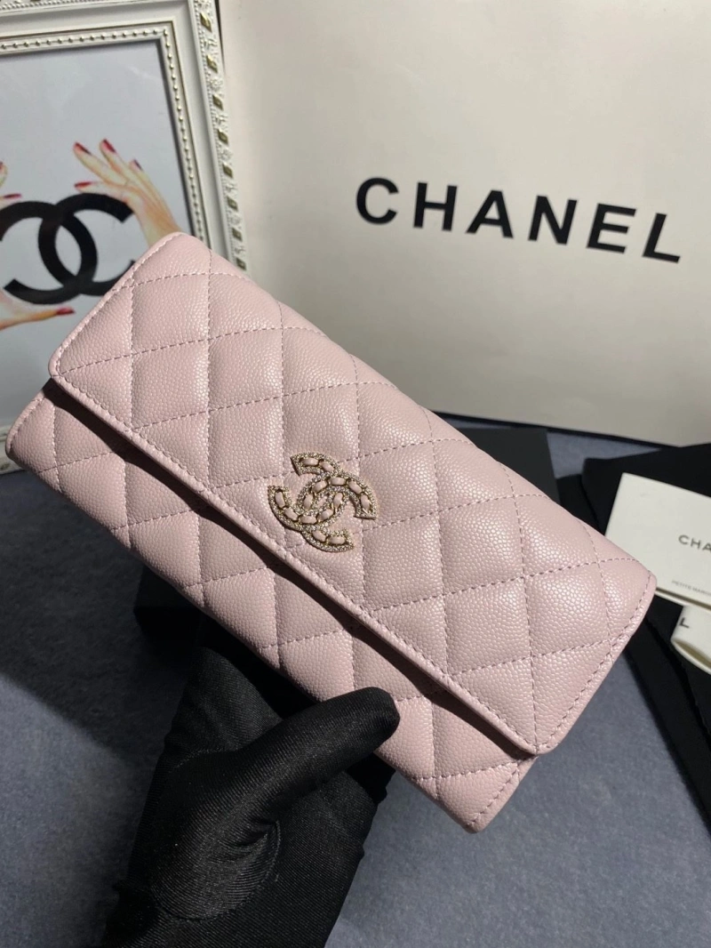 Ch**el wallets 4046h-0172