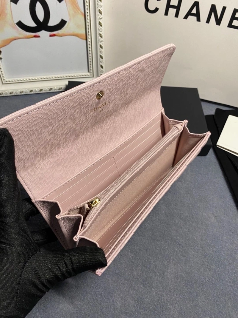 Ch**el wallets 4046h-0172