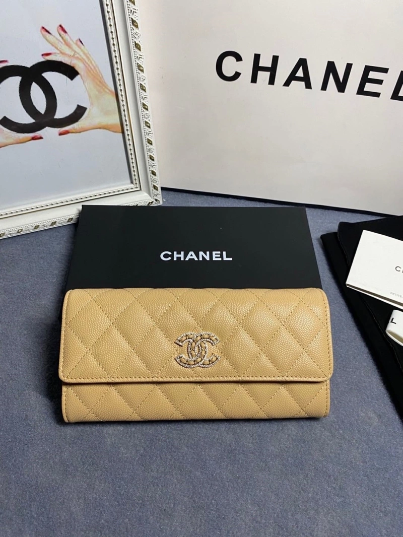 Ch**el wallets 4046h-0173