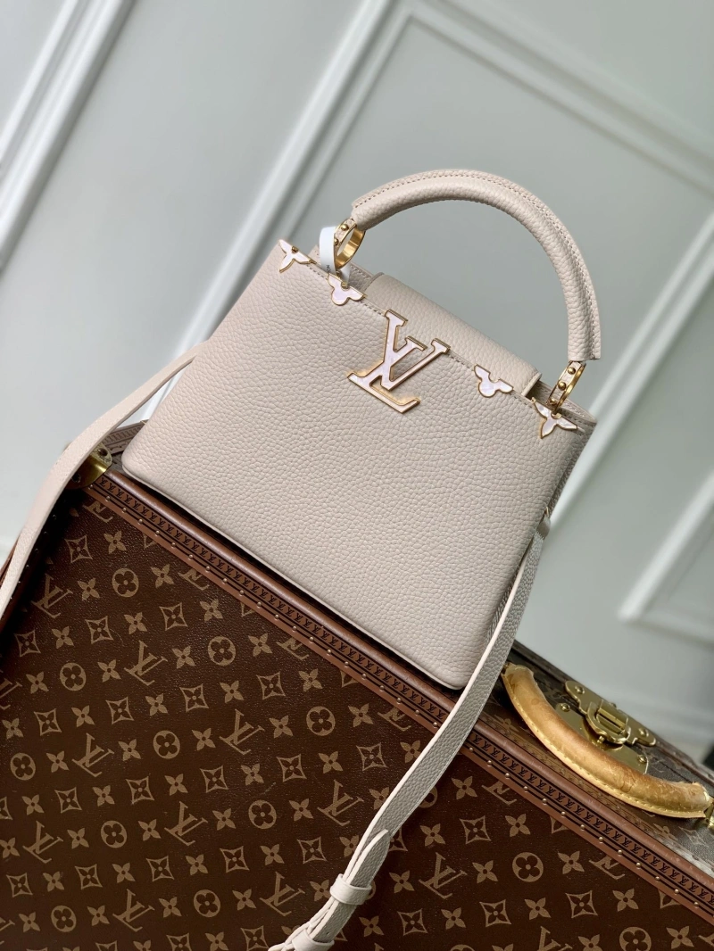 LV Capucines Bags 4048A-0042
