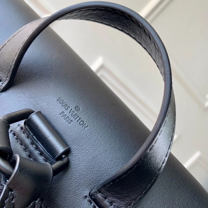 LV Backpacks 4048A-0121