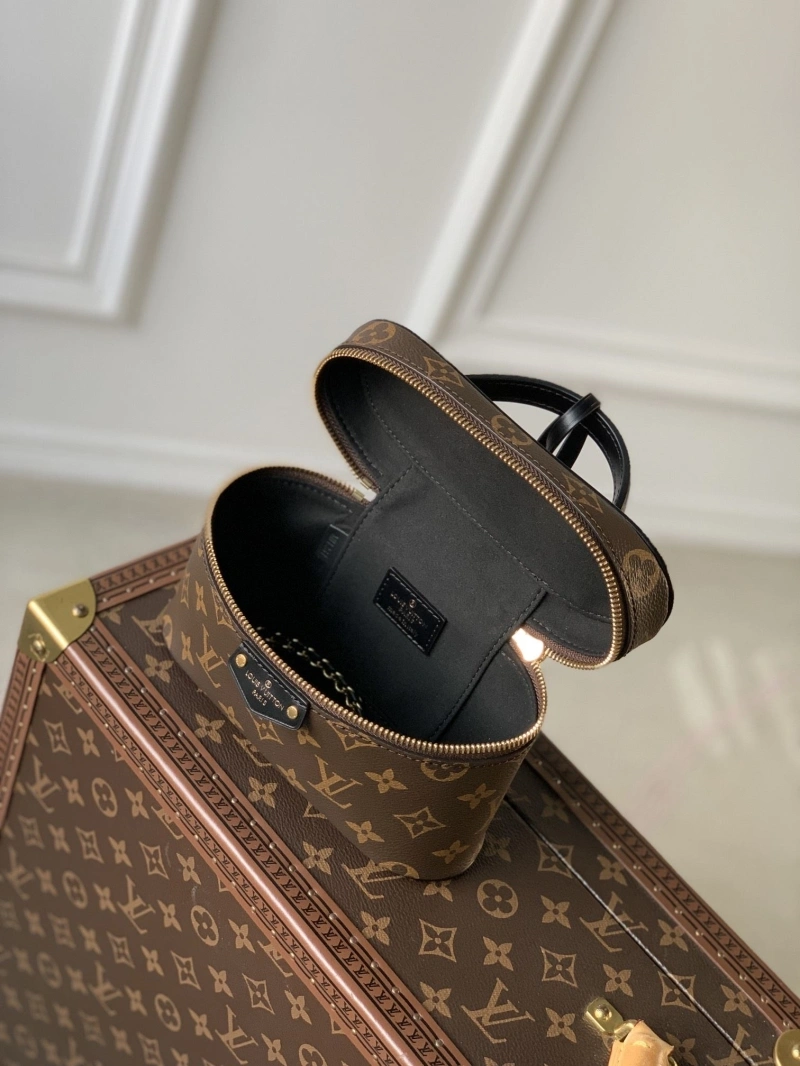 LV Cosmetic Bags 4048A-0142