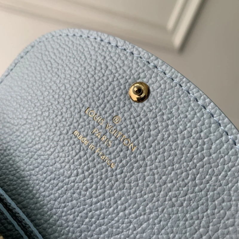 LV Wallets 4048G-0005