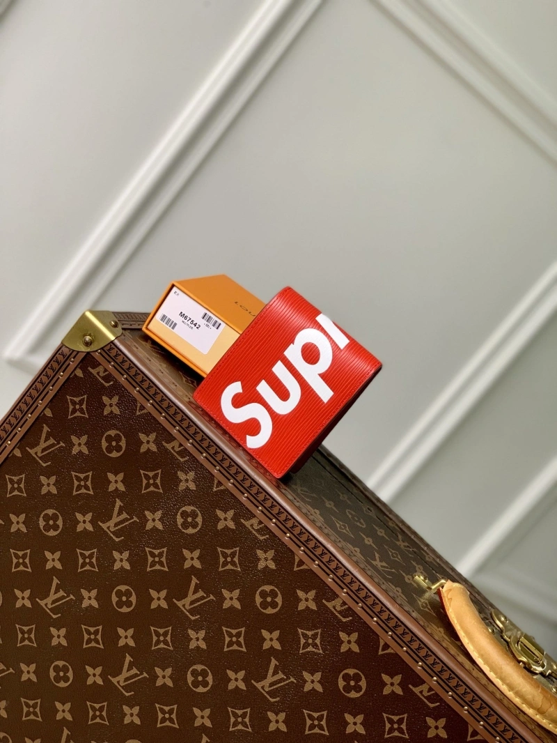 LV Wallets 4048I-0120