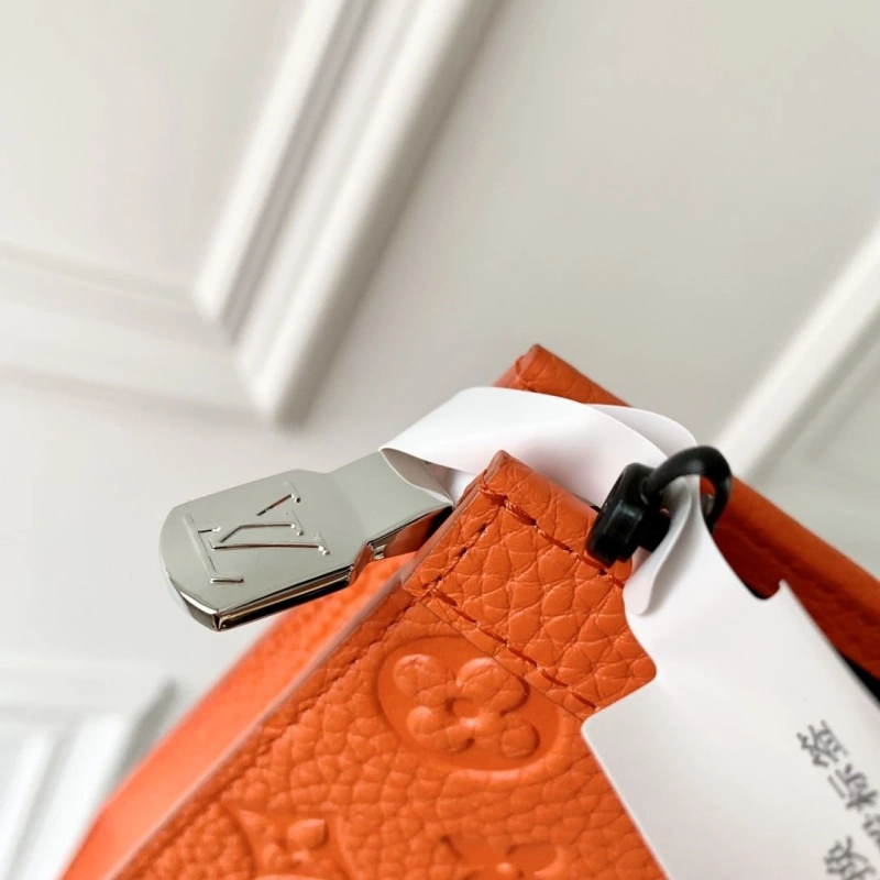 LV Clutch Bags 4048I-0135