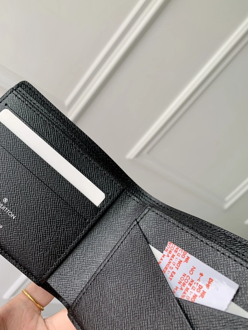LV Wallets 4048I-0187