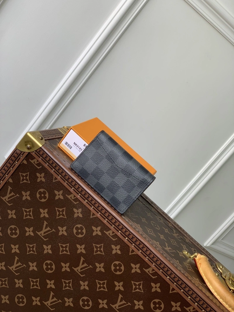 LV Wallets 4048I-0211