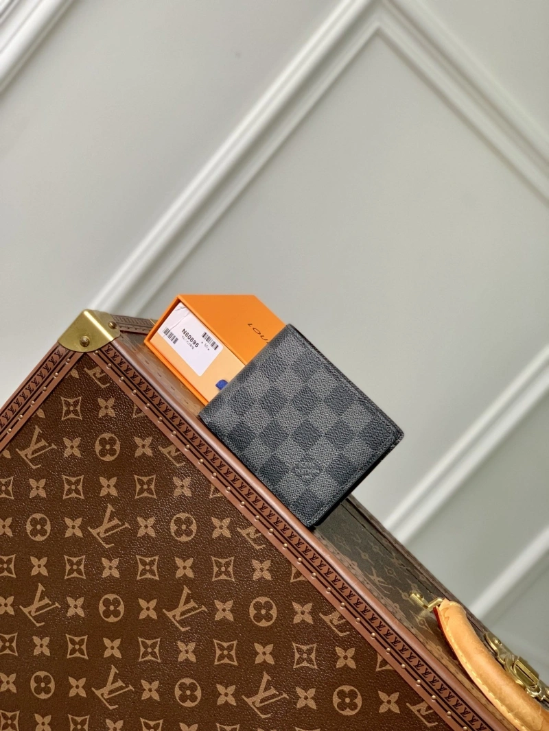 LV Wallets 4048I-0212