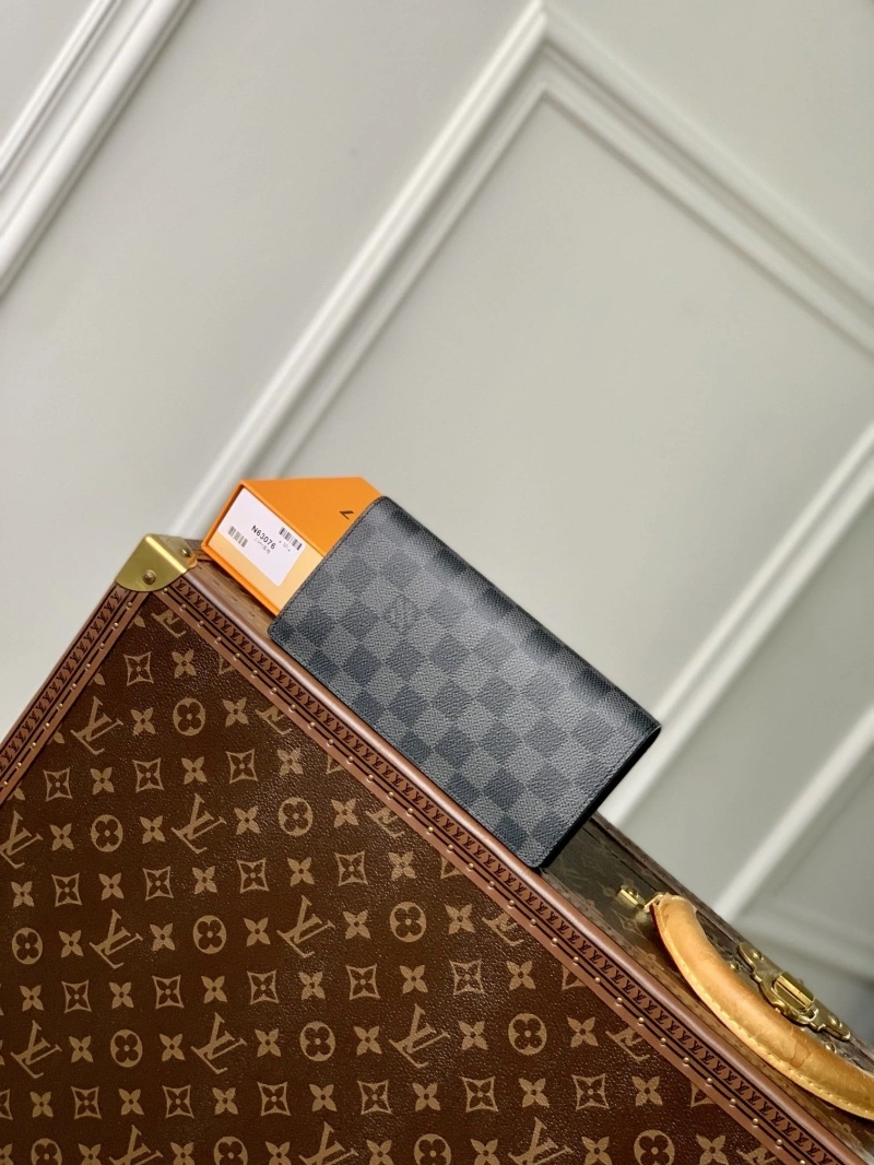 LV Wallets 4048I-0214