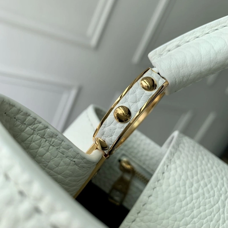 LV Capucines Bags 4048I-0263