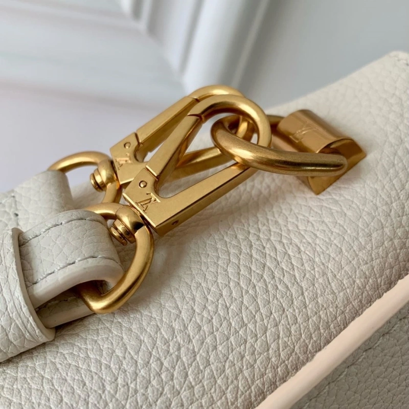 lv twist De*1m bags 4048i-0426