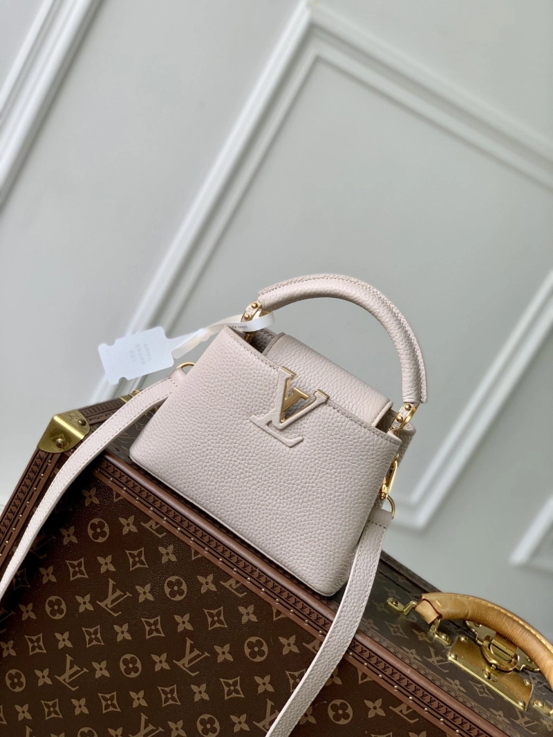 LV Capucines Bags 4048I-0492