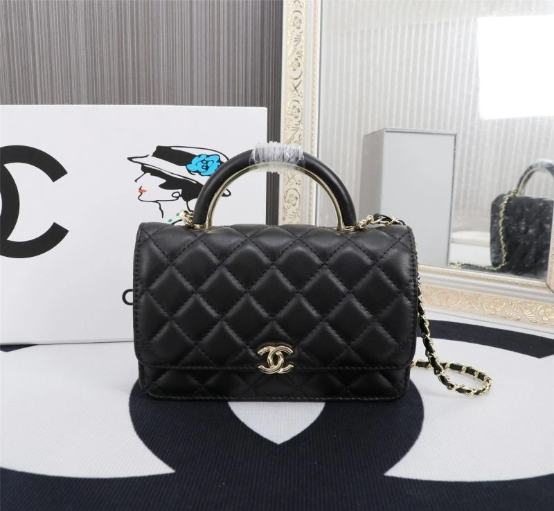 Ch**el woc bags 4049b-0387