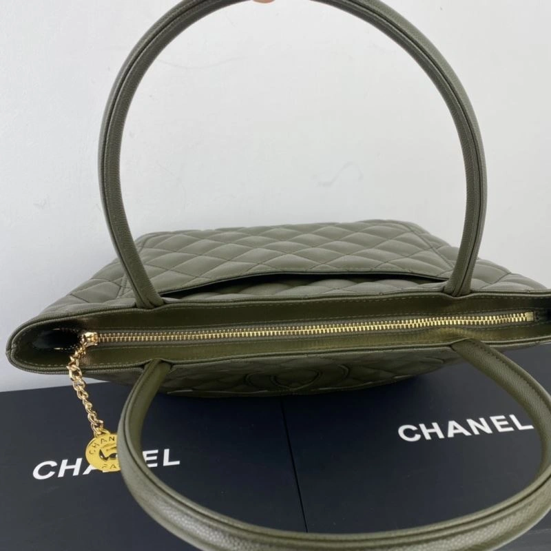 Ch**el shopping bags 4049b-0638