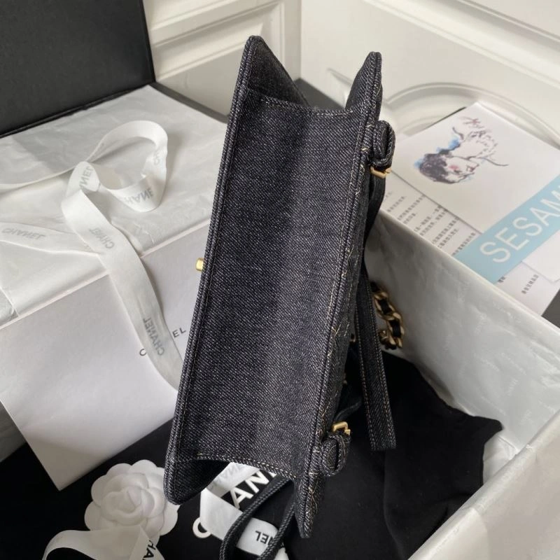 Ch**el cf series bags 4049c-0001