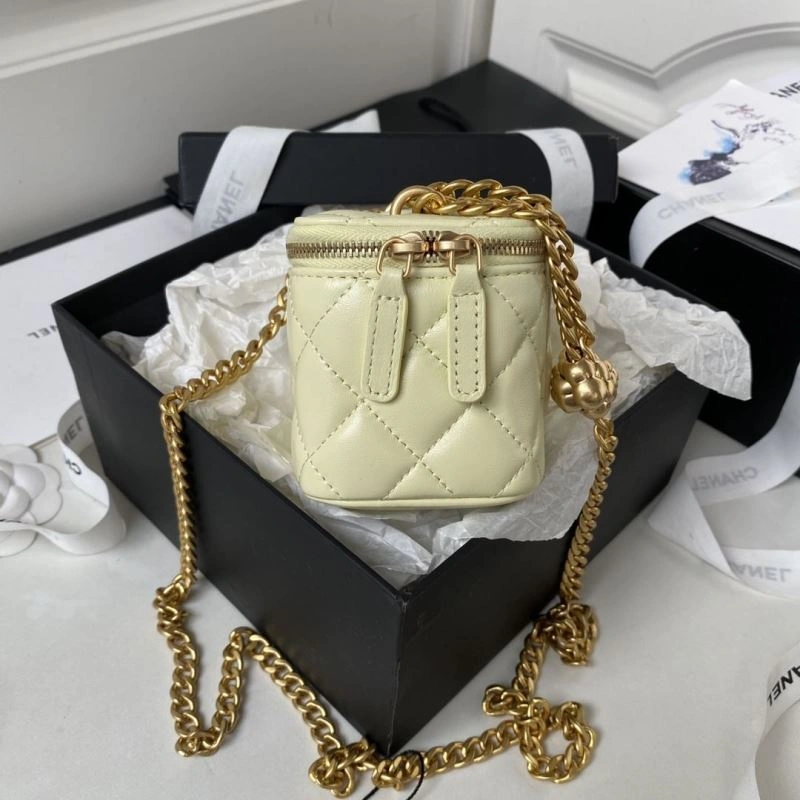 Ch**el cosmetic bags 4049c-0015