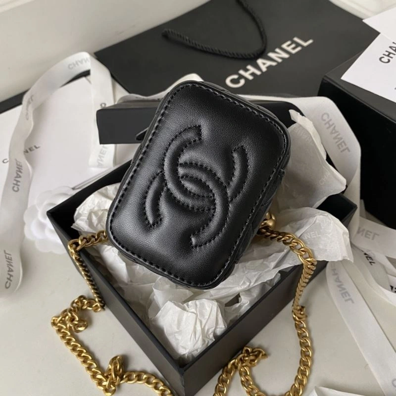 Ch**el cosmetic bags 4049c-0018