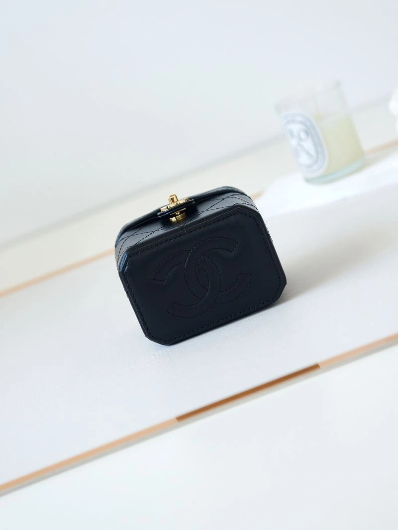 Ch**el cosmetic bags 4049c-0036