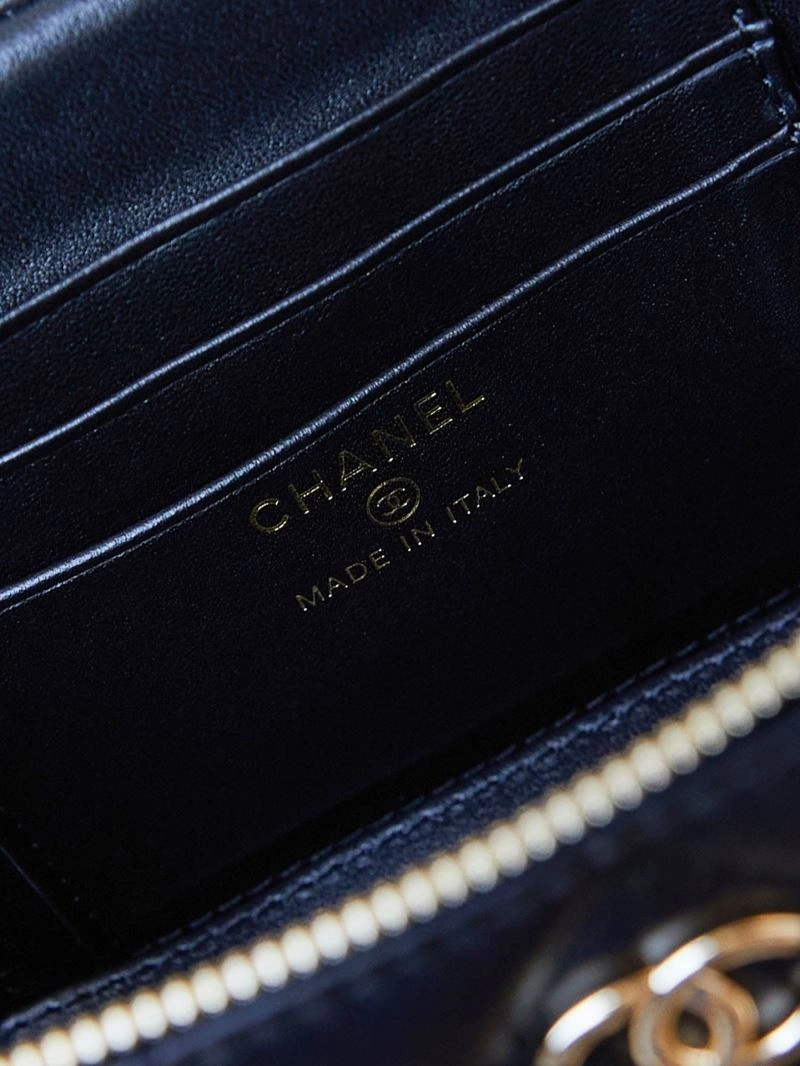 Ch**el cosmetic bags 4049c-0037