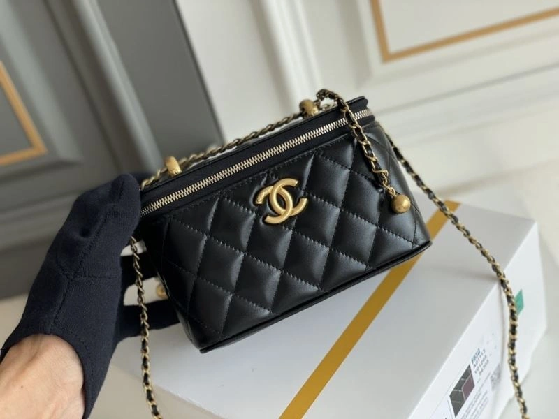 Ch**el cosmetic bags 4049c-0042