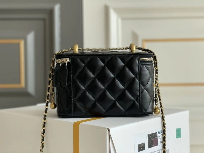 Ch**el cosmetic bags 4049c-0042