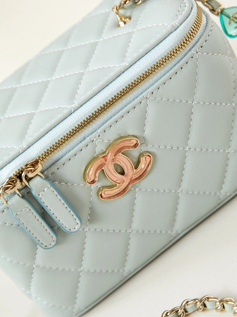 Ch**el cosmetic bags 4049d-0096