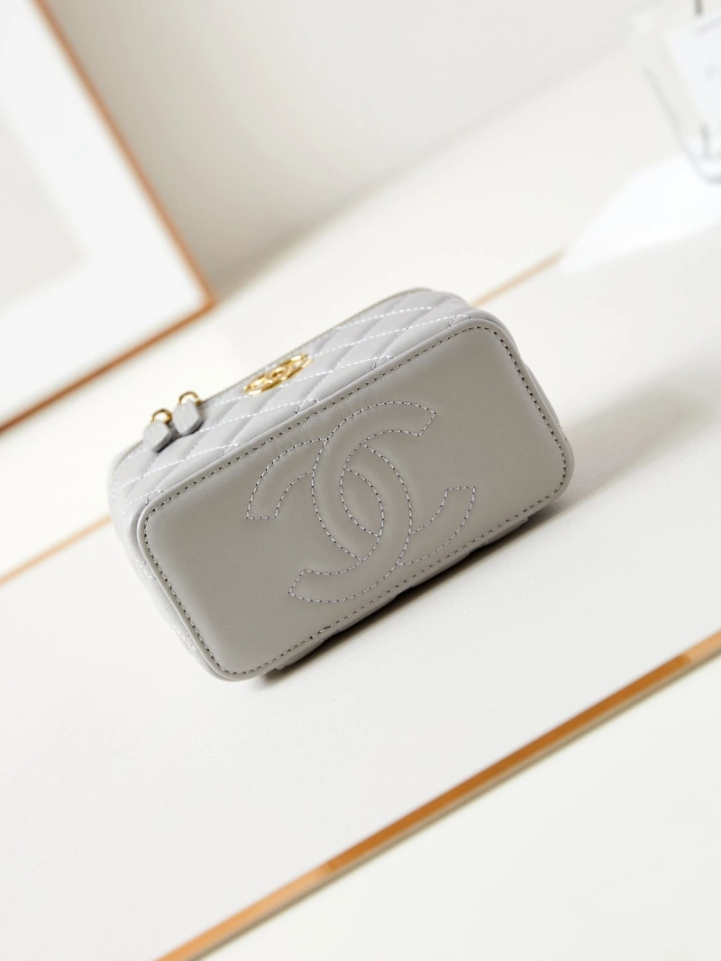 Ch**el cosmetic bags 4049d-0111
