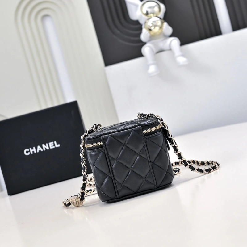 Ch**el cosmetic bags 4049h-0192