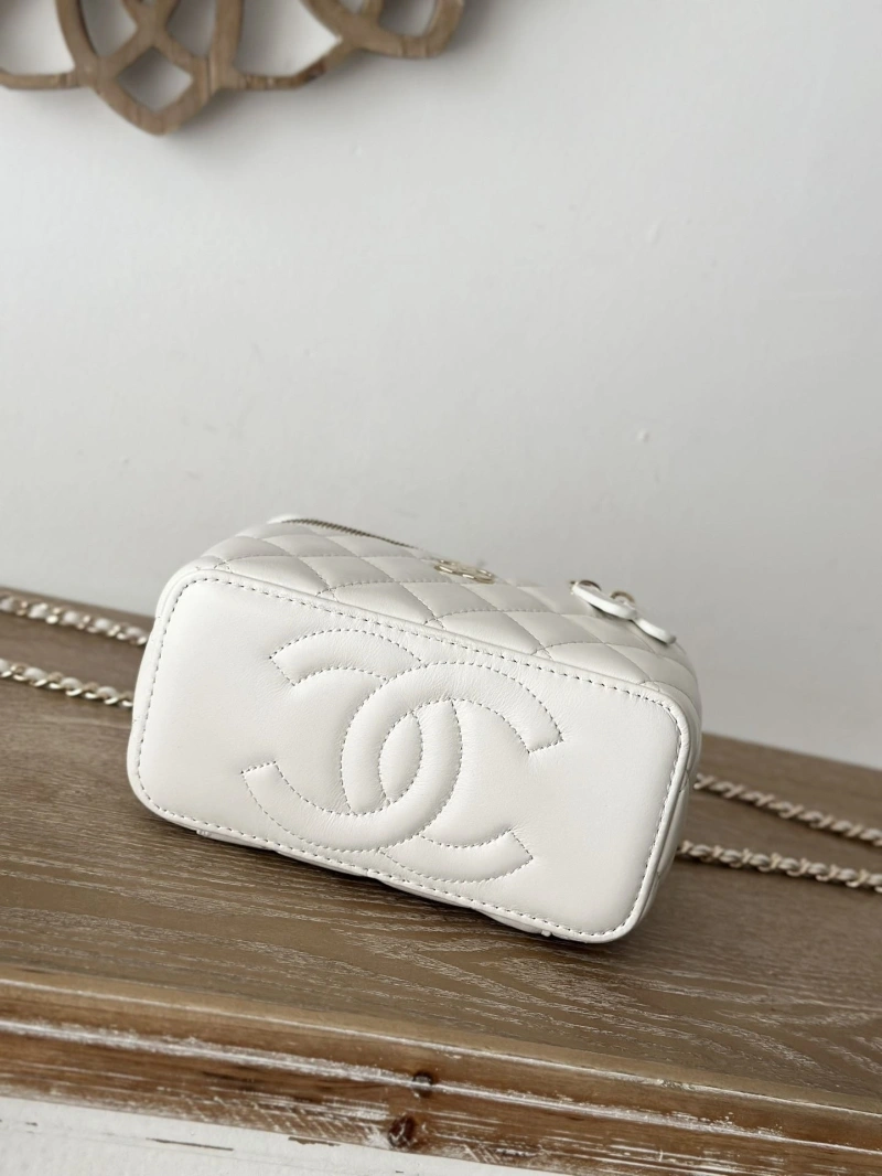 Ch**el cosmetic bags 4049h-0233