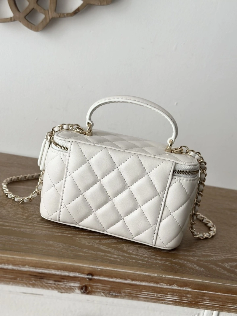 Ch**el cosmetic bags 4049h-0233