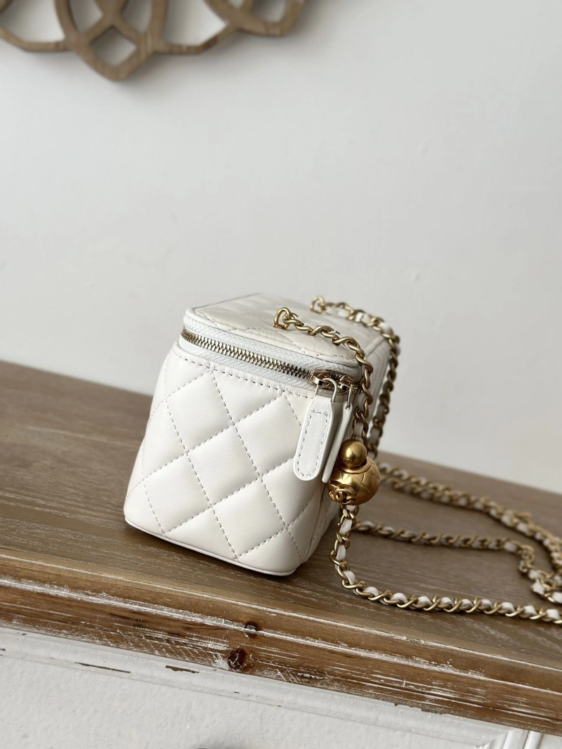 Ch**el cosmetic bags 4049h-0241