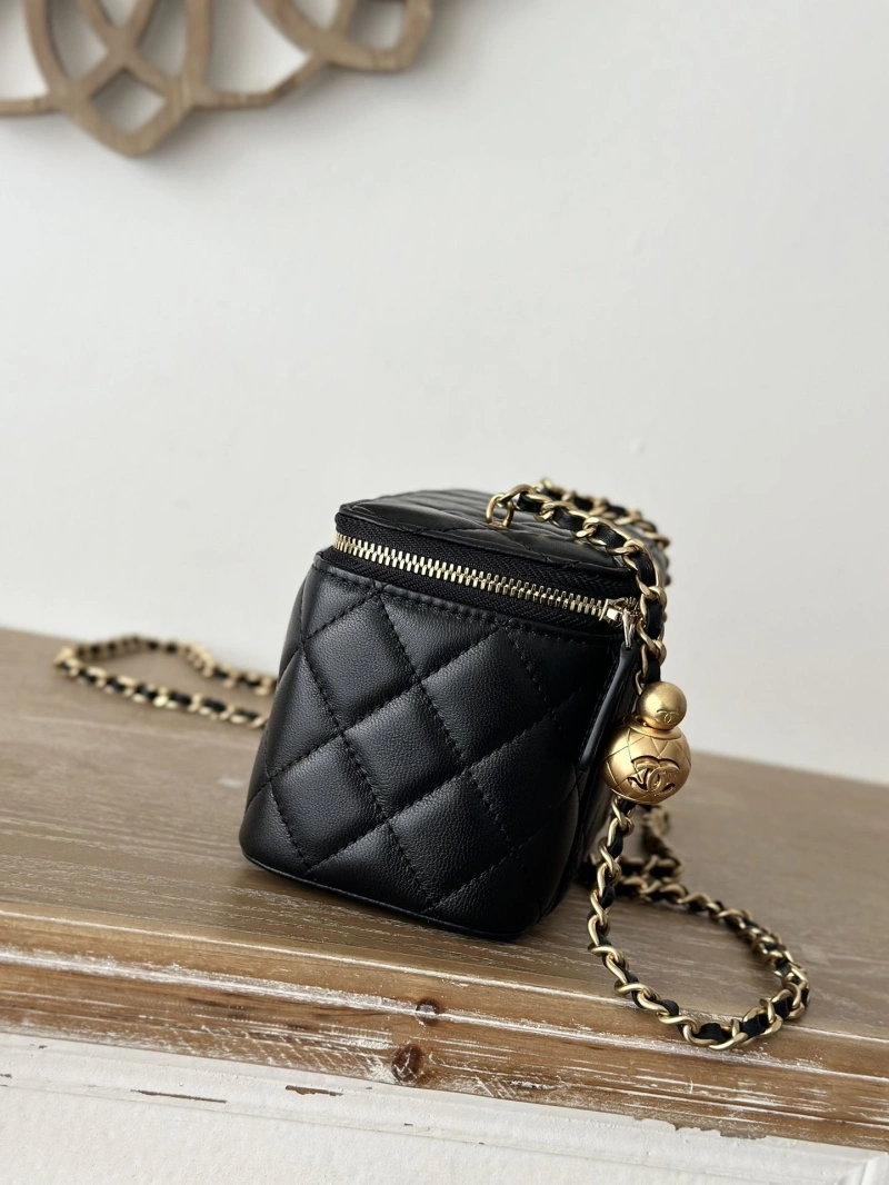 Ch**el cosmetic bags 4049h-0242