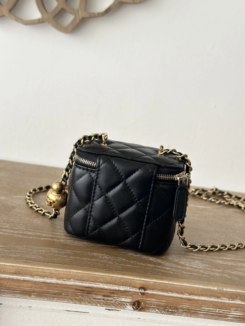 Ch**el cosmetic bags 4049h-0243