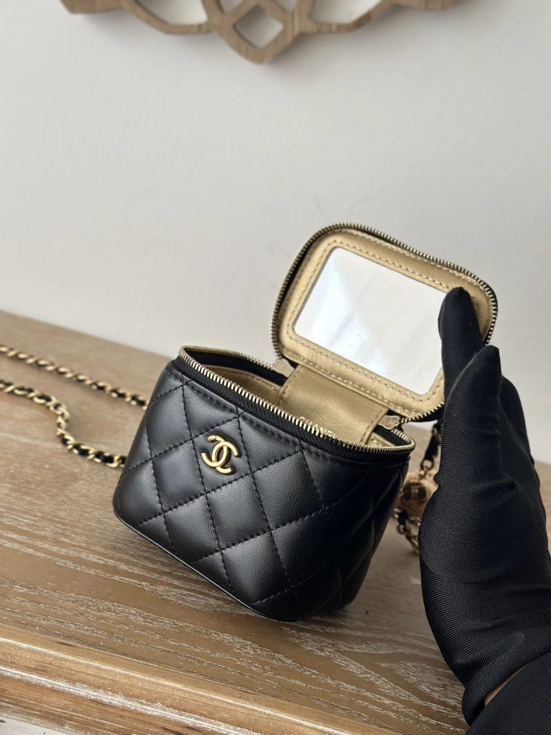 Ch**el cosmetic bags 4049h-0243