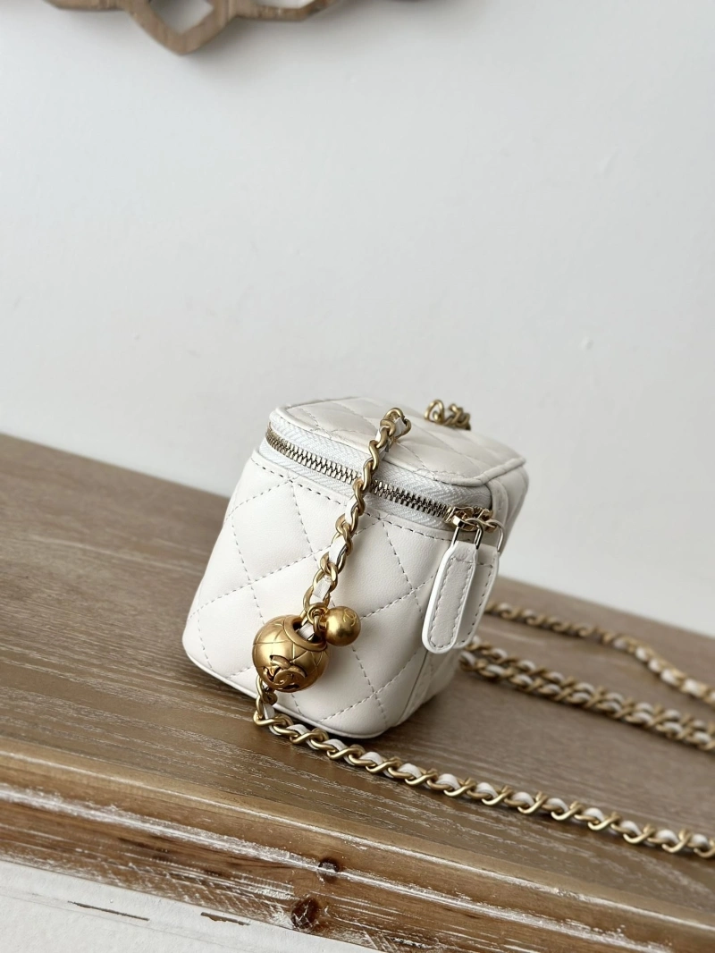 Ch**el cosmetic bags 4049h-0244