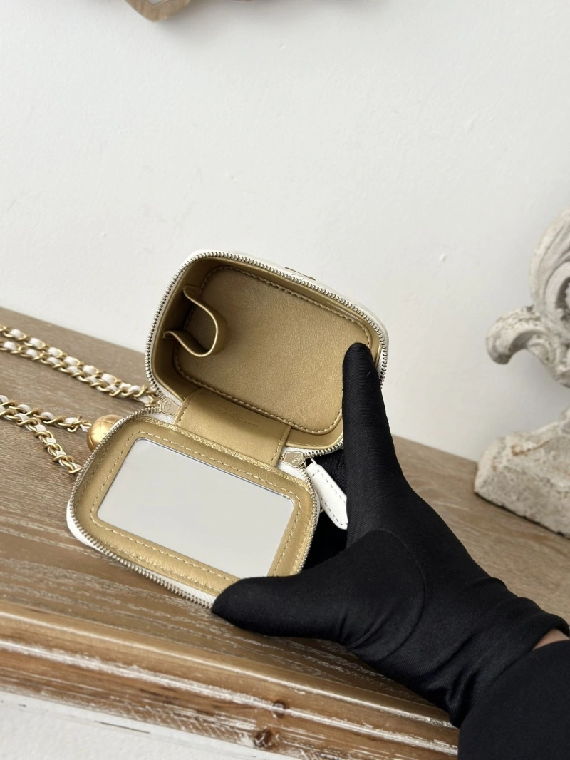 Ch**el cosmetic bags 4049h-0244