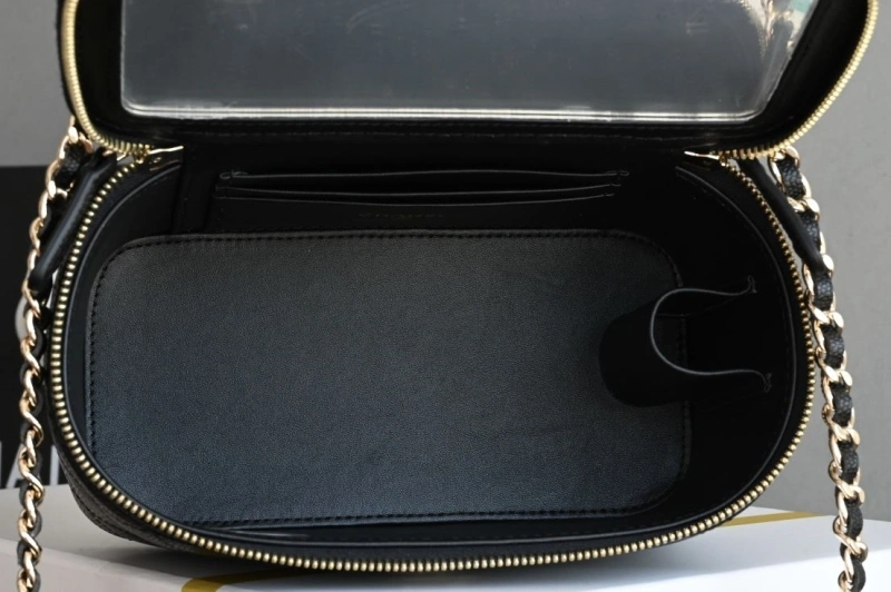 Ch**el cosmetic bags 4049h-0296