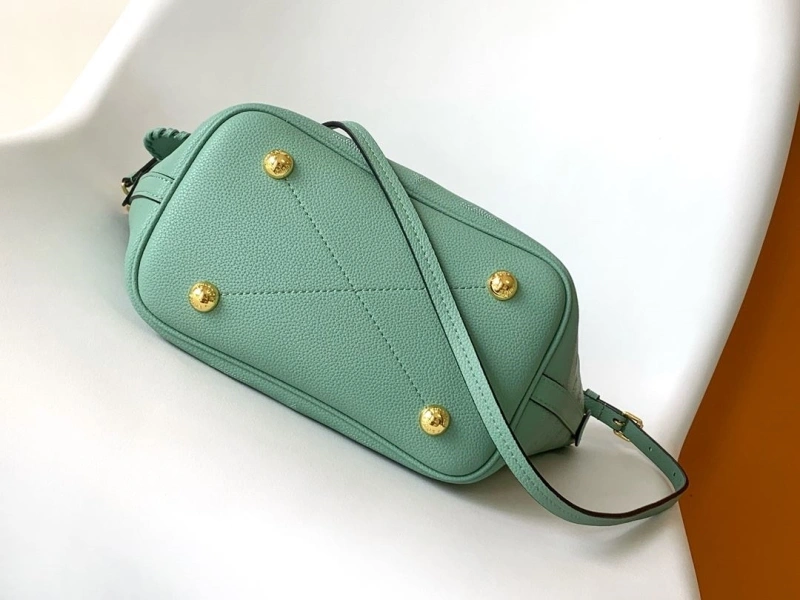 LV Shopping Bags 4056A-0038