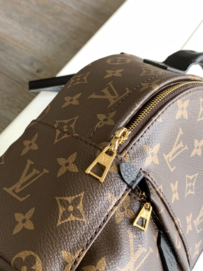 LV Backpacks 4056A-0067