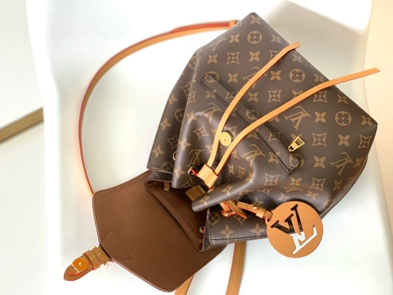 LV Backpacks 4056A-0074
